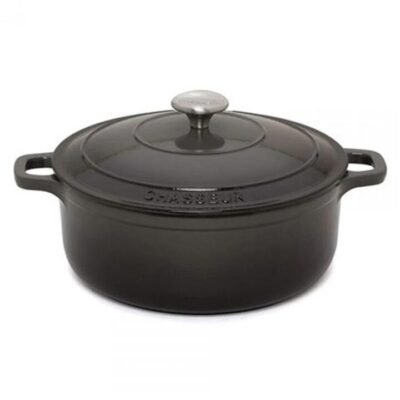 Round French Oven /5.2L Inferno Size 26cm/5.2L in Red by Chasseur Southern Hospitality Round French Oven /5.2L Inferno Size 26cm/5.2L in Red by Chasseur